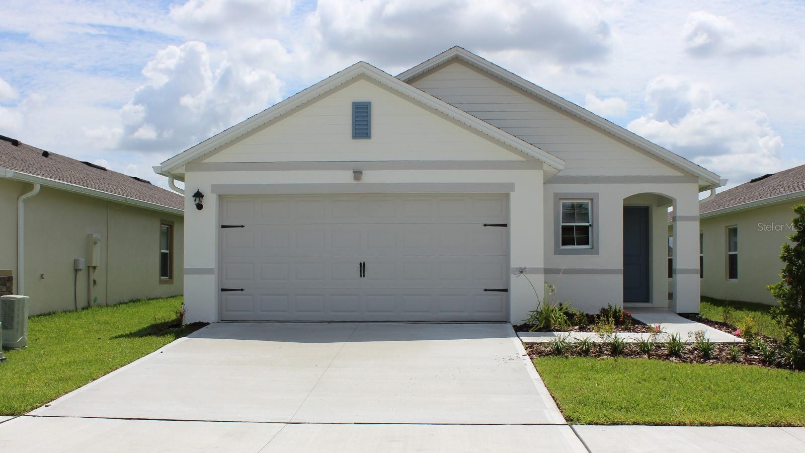 4423 Lake Fox Dr