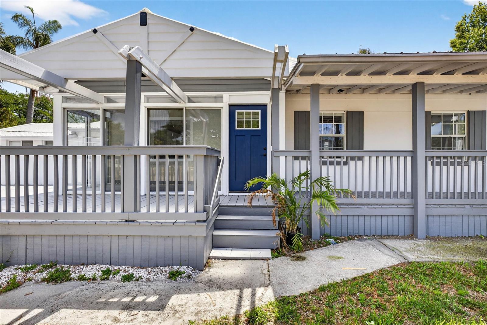 3620 E Tampa Cir