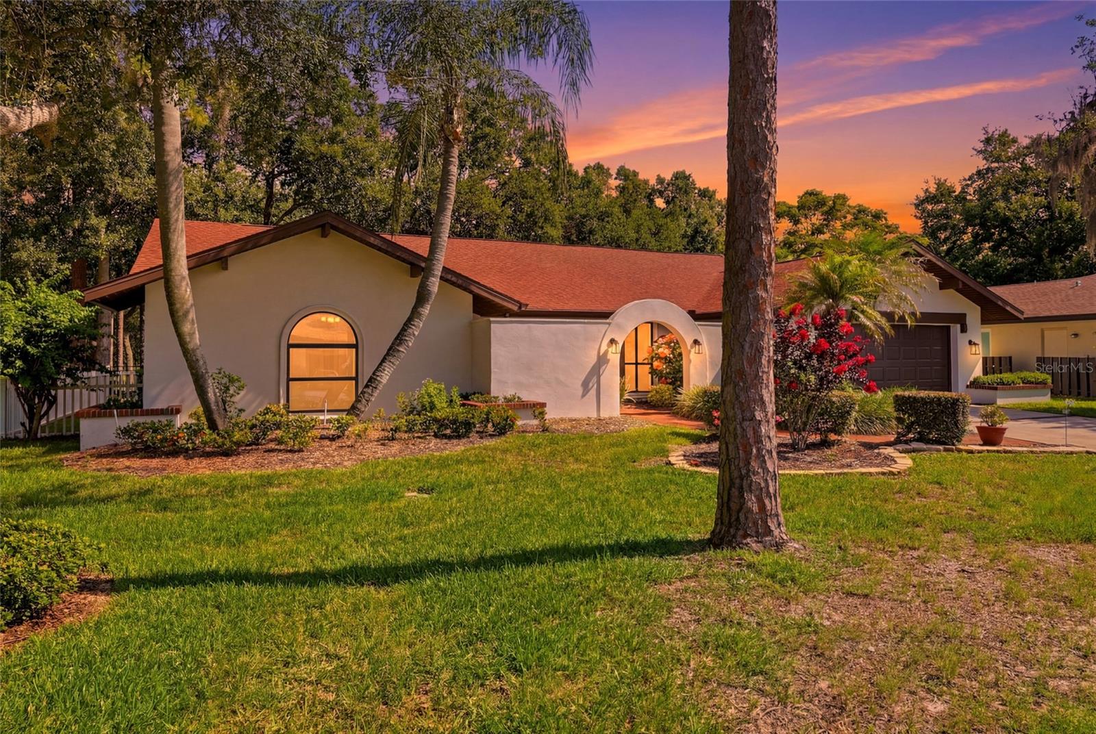 2240 Toniwood Ln photo 1