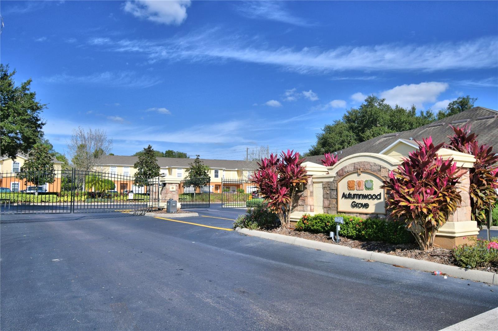 4086 Winding Vine photo 1