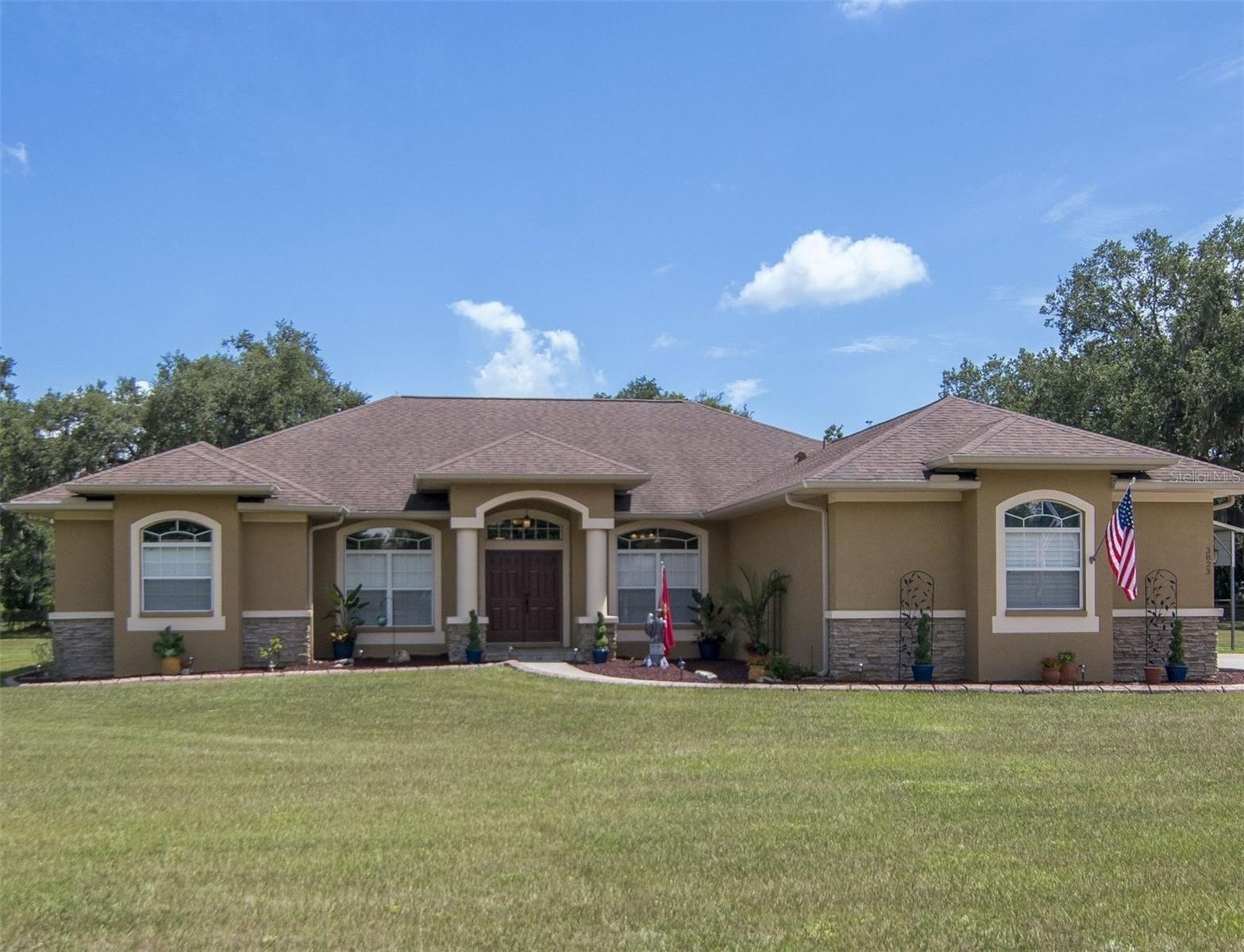 3823 Ancient Oak Trl photo 1