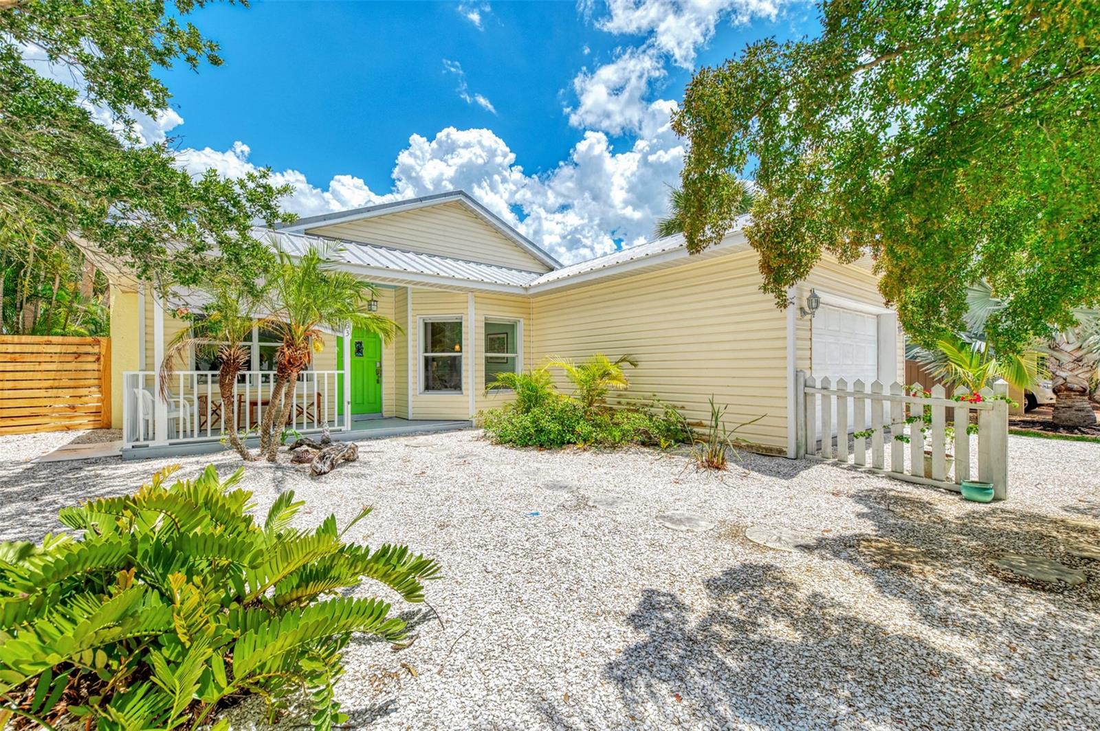 5253 Avenida Del Mare
