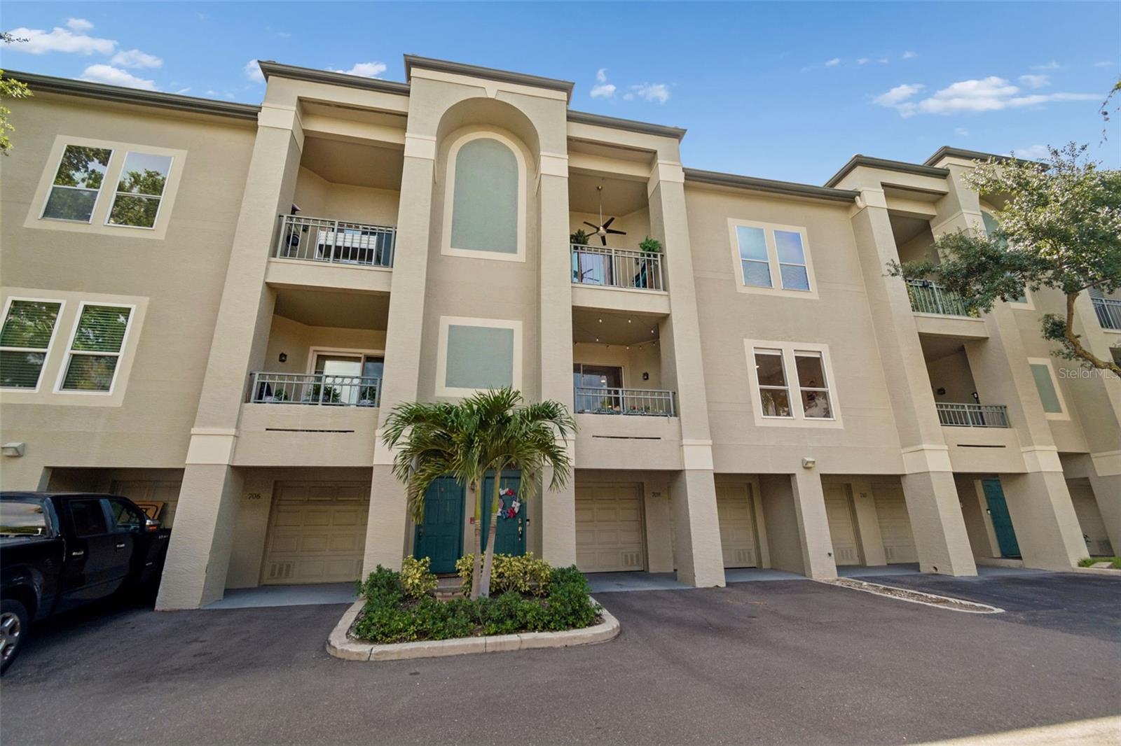 708 Seaboard Pl #708 photo 1