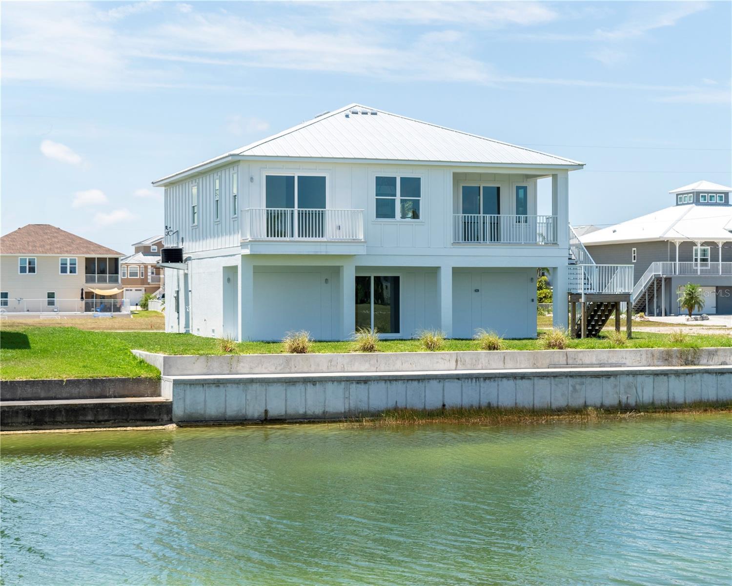 4050 Jewfish Dr photo 1