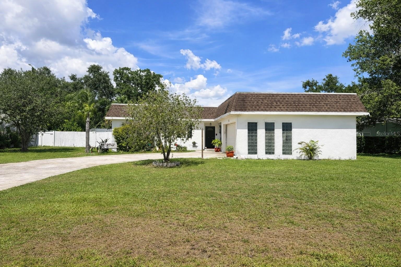 3520 Stable Ridge Ln photo 1