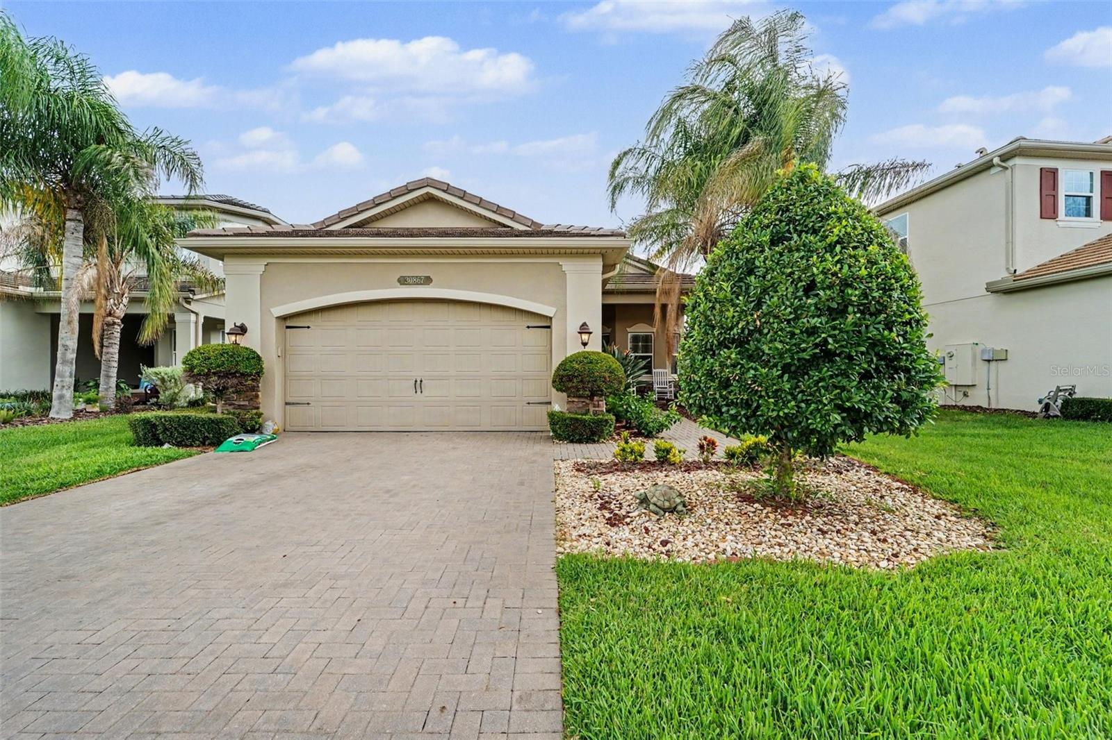 30867 Lindentree Dr photo 1