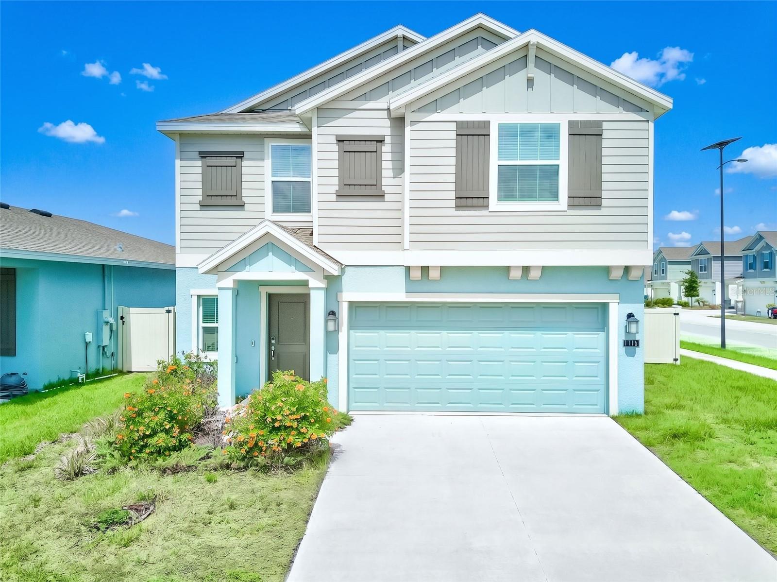 1116 Deepwater Cir