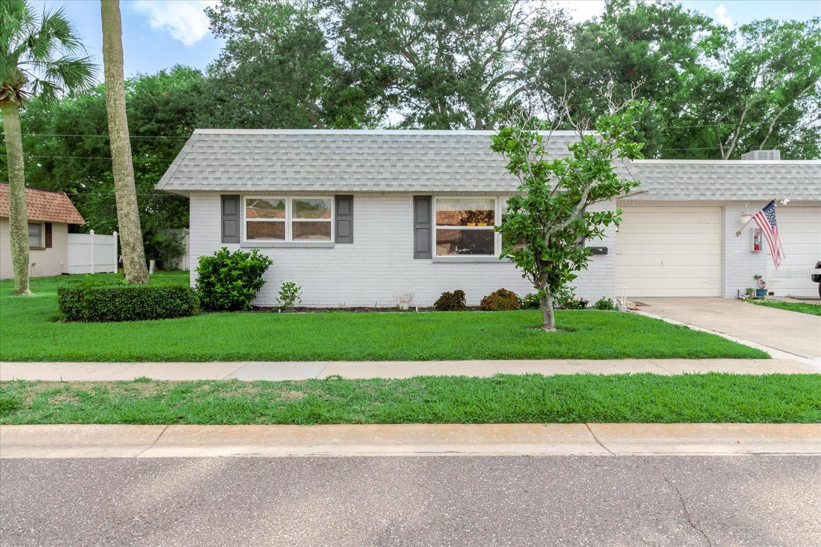 1201 Cara Dr photo 1