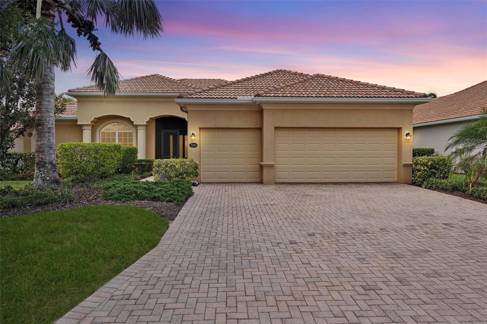 7910 River Preserve Dr