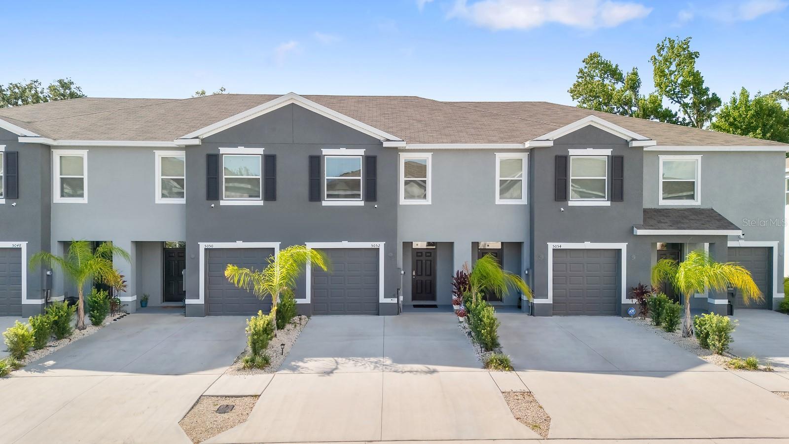 5052 Captain Davis Dr photo 1