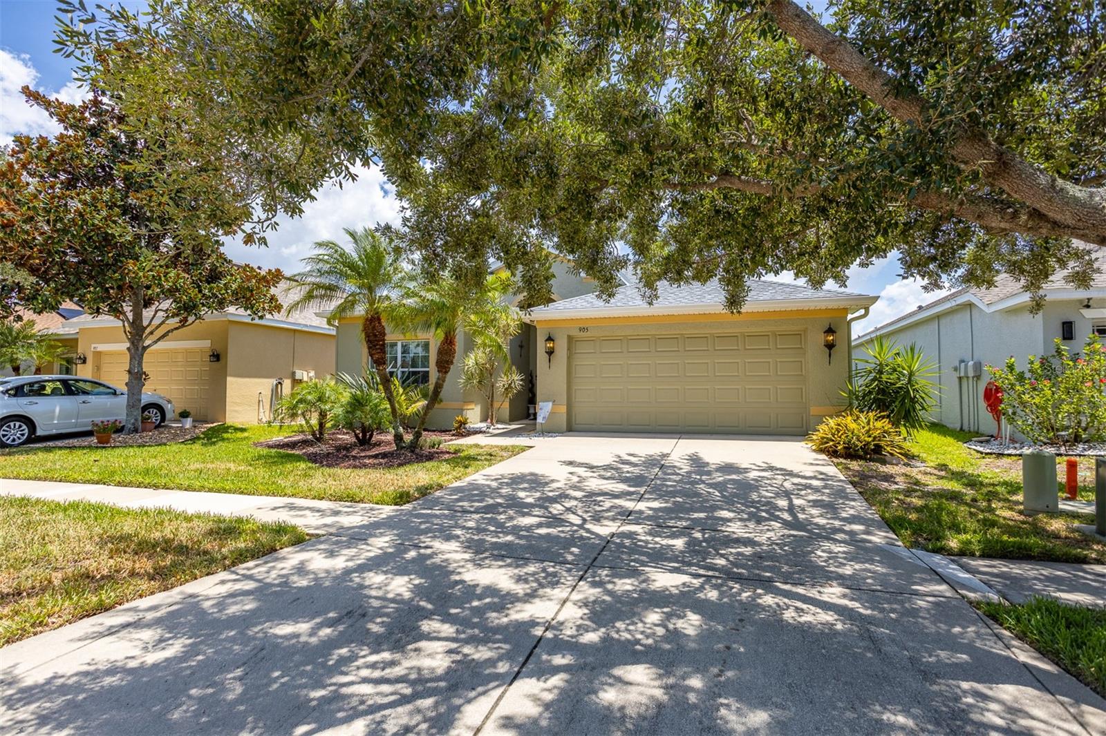 905 Parker Den Dr photo 1