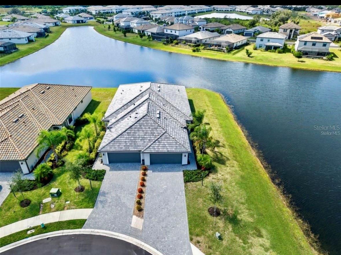 5410 Mystic Water CV photo 1