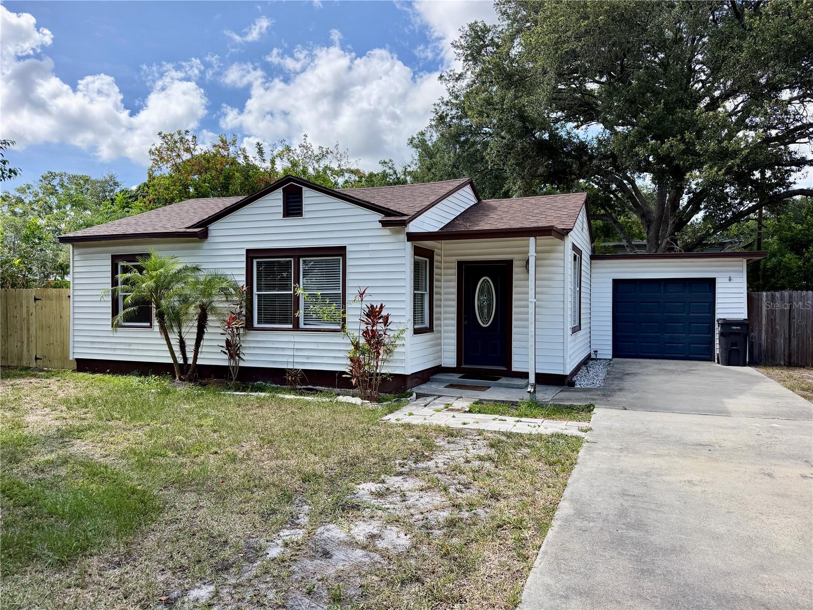 2533 48th Ave N photo 1