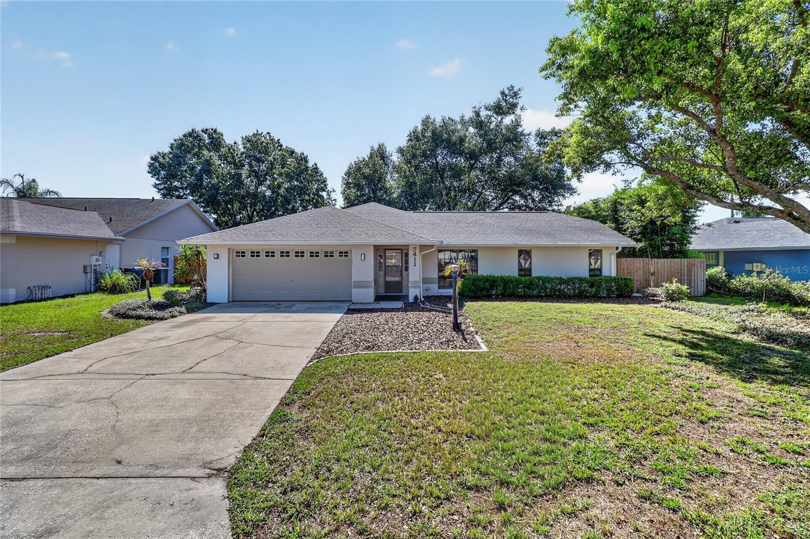 7411 Floral Cir E