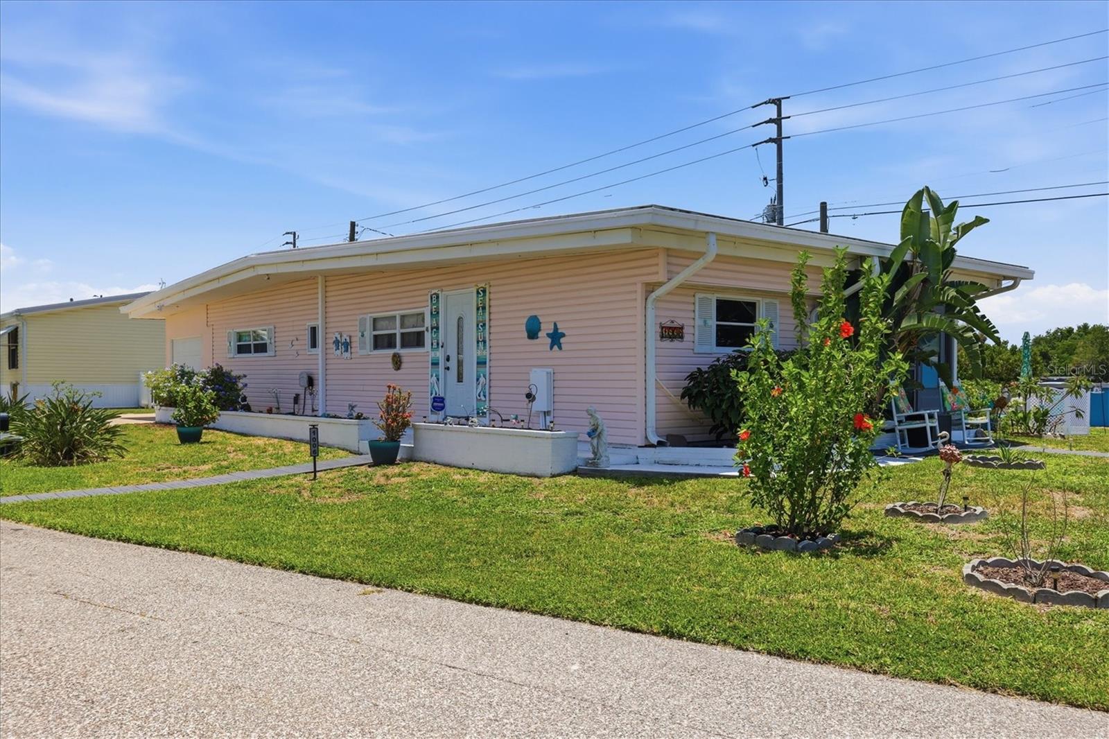 1006 42nd Avenue Dr E photo 1
