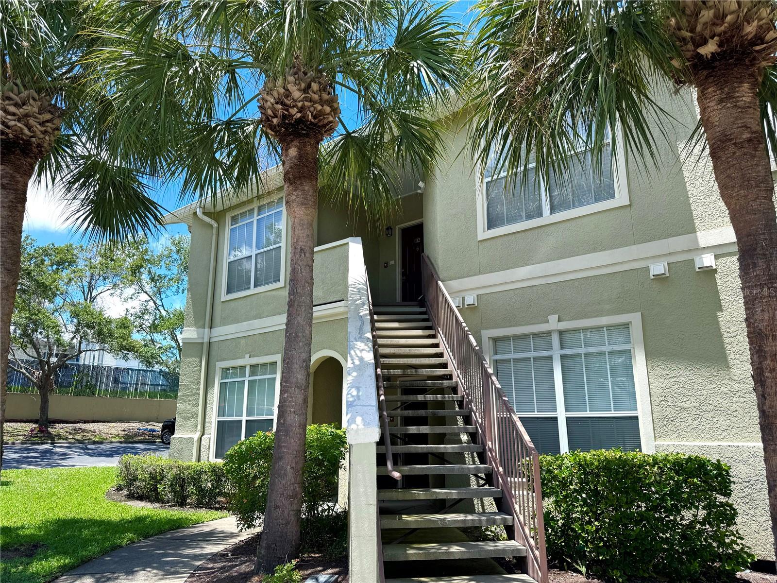 1238 S Missouri Ave #102
