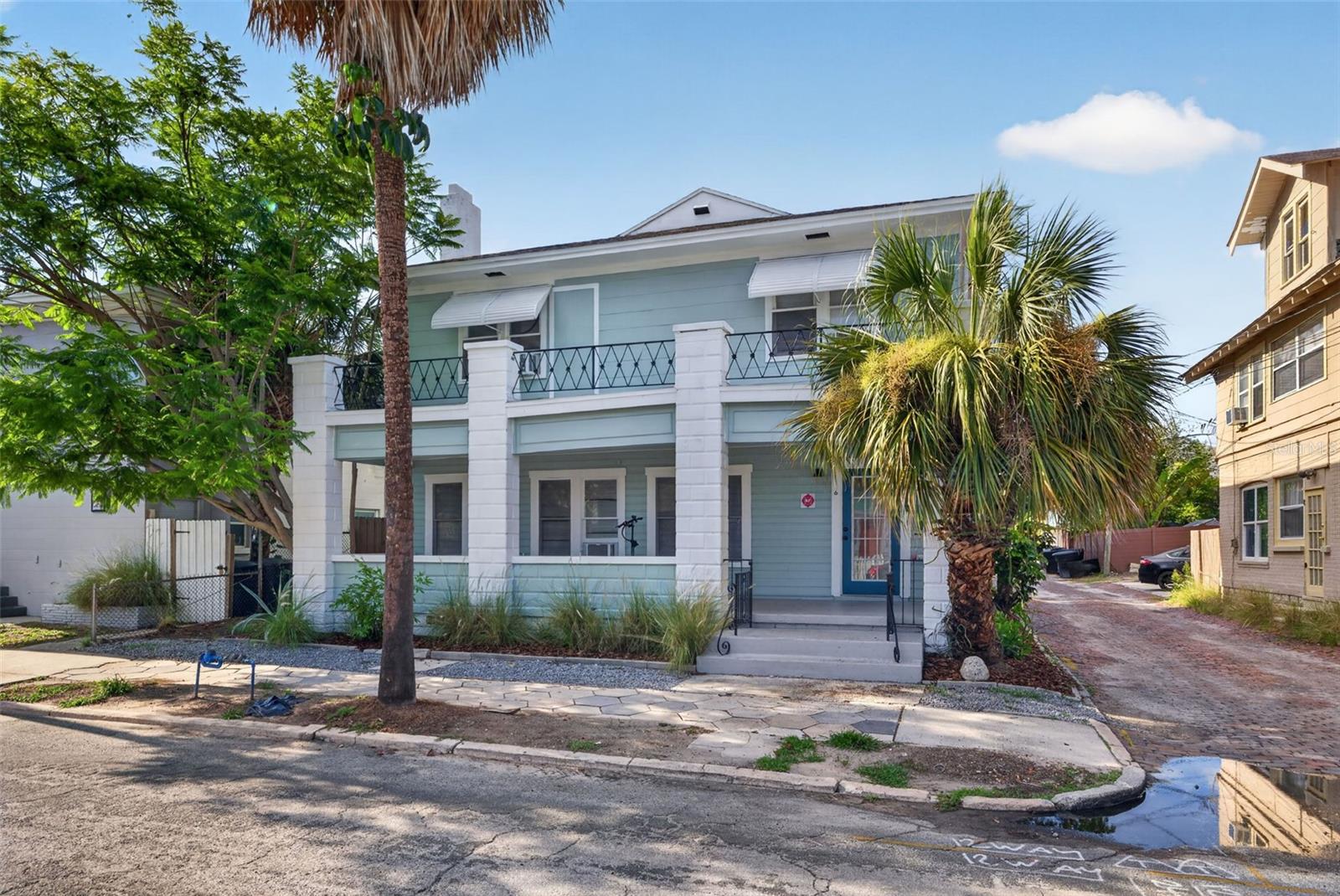 633 7th Ave N