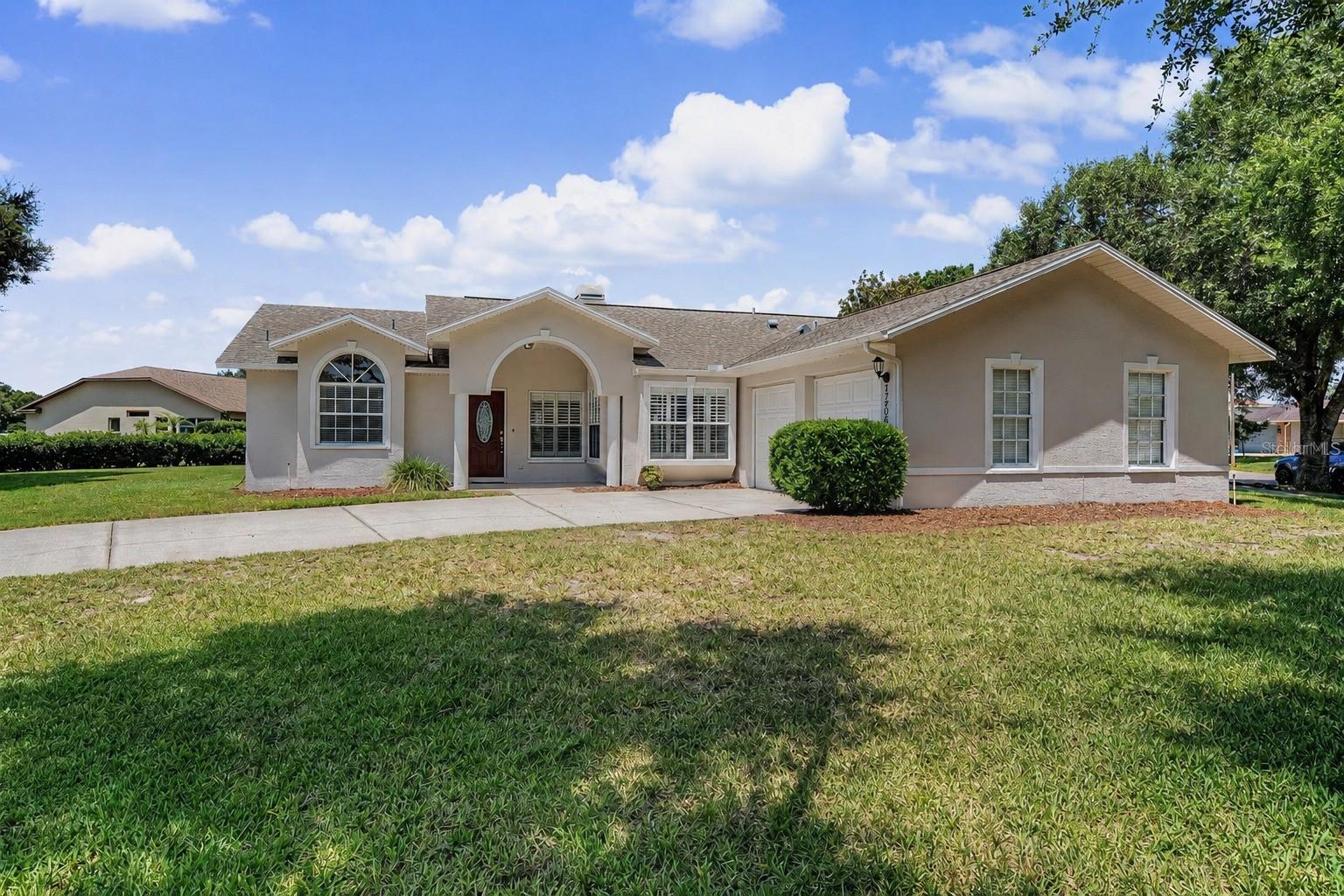 6208 Huntington Drive photo 1