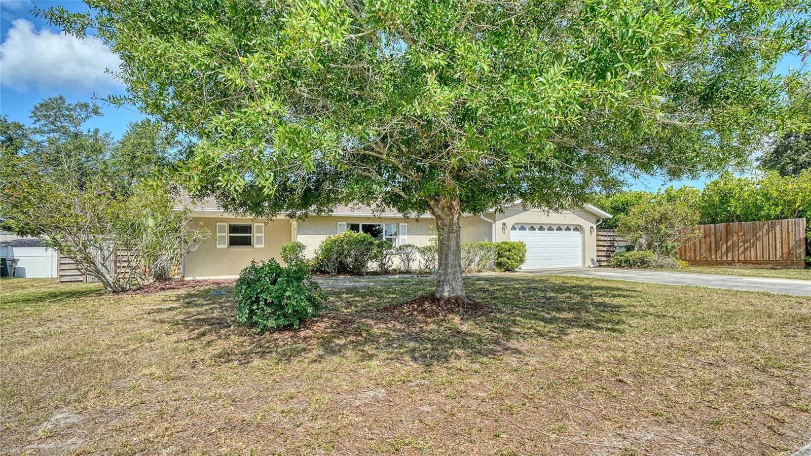 1546 Georgetowne Ln