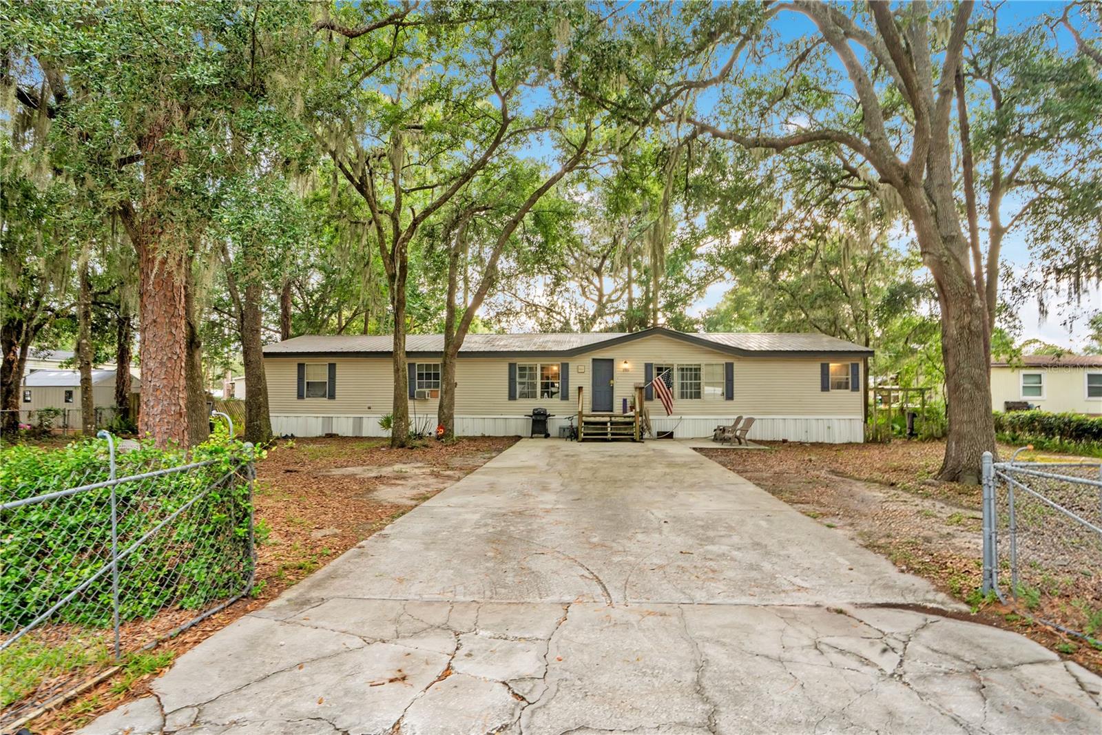 2322 State Park Rd photo 1