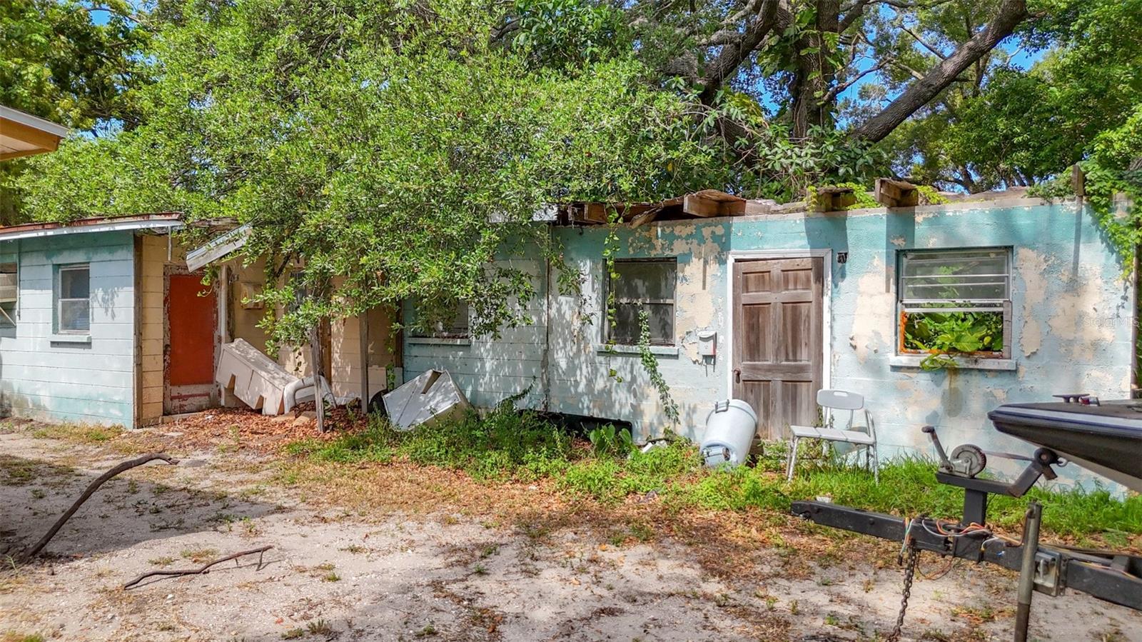 1679 24th St photo 1