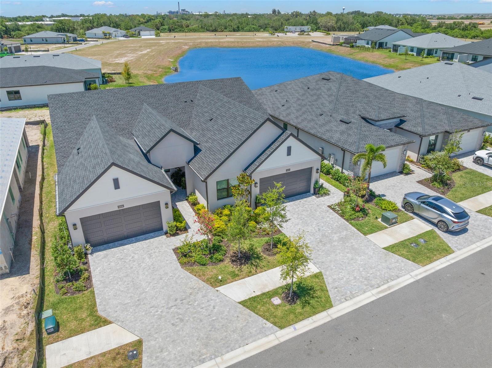 5828 Windbreak CT photo 1