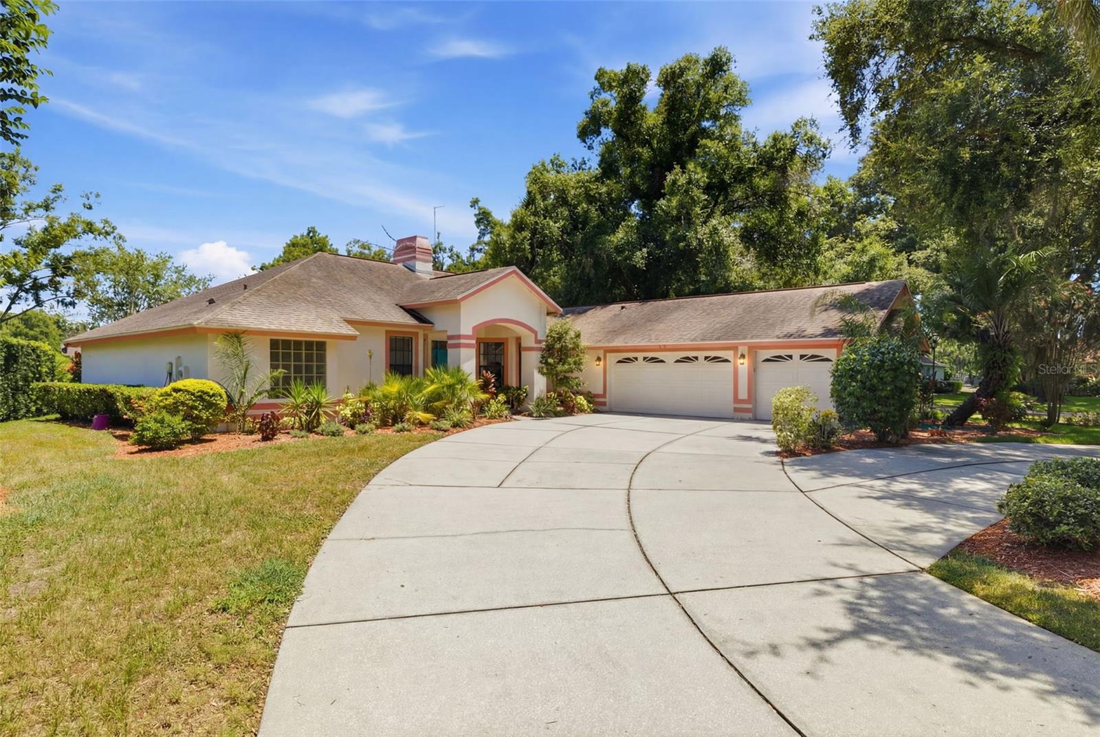 16501 Blenheim Dr photo 1