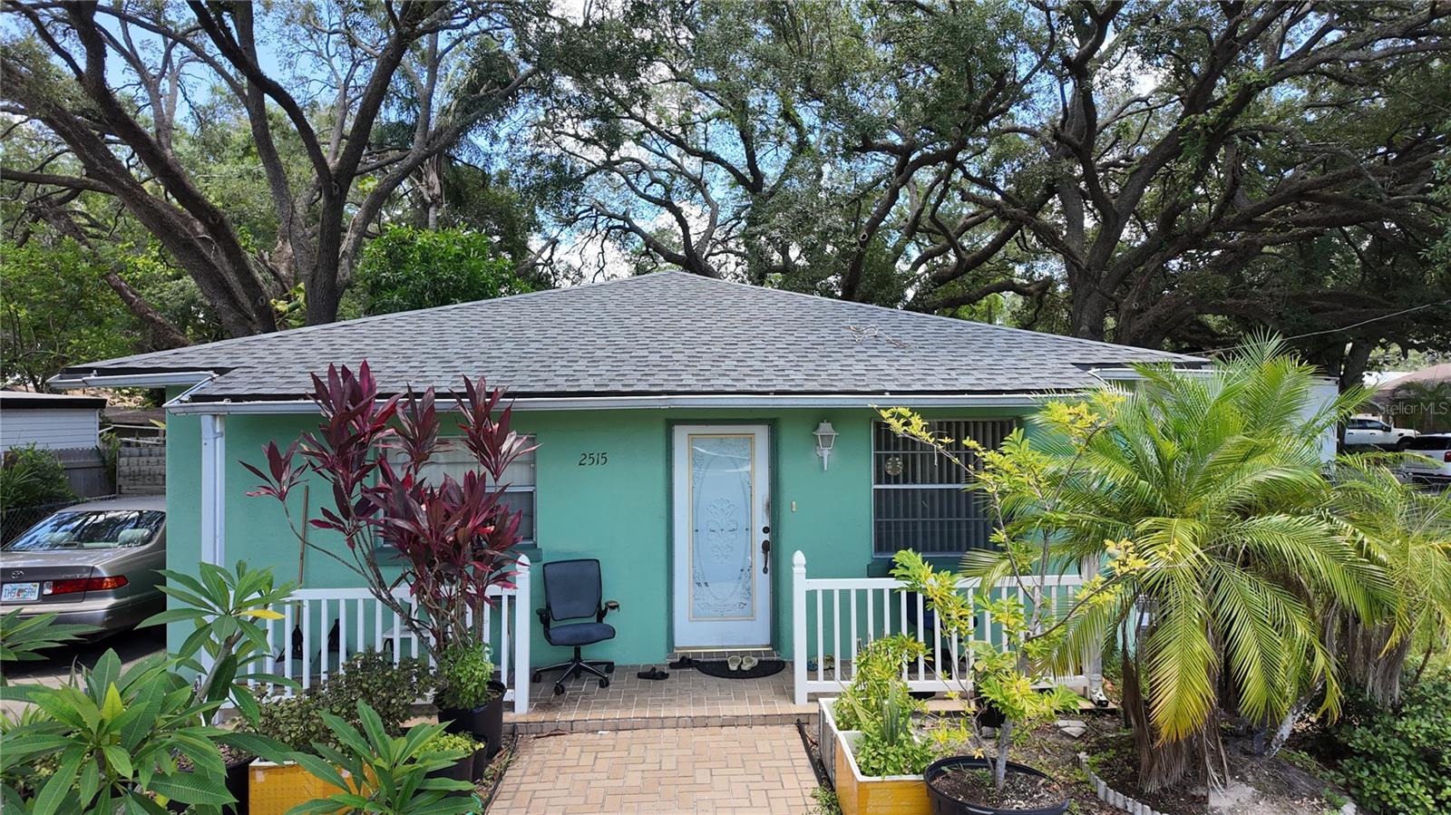 2515 W Powhatan Ave photo 1