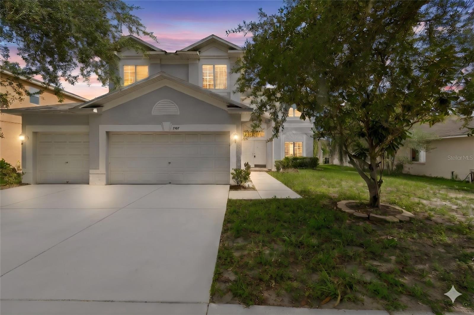 3307 Pine Top Dr photo 1