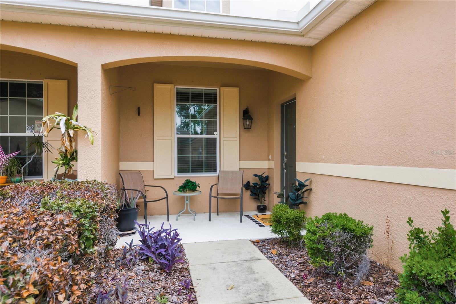 2211 Barracuda CT photo 1