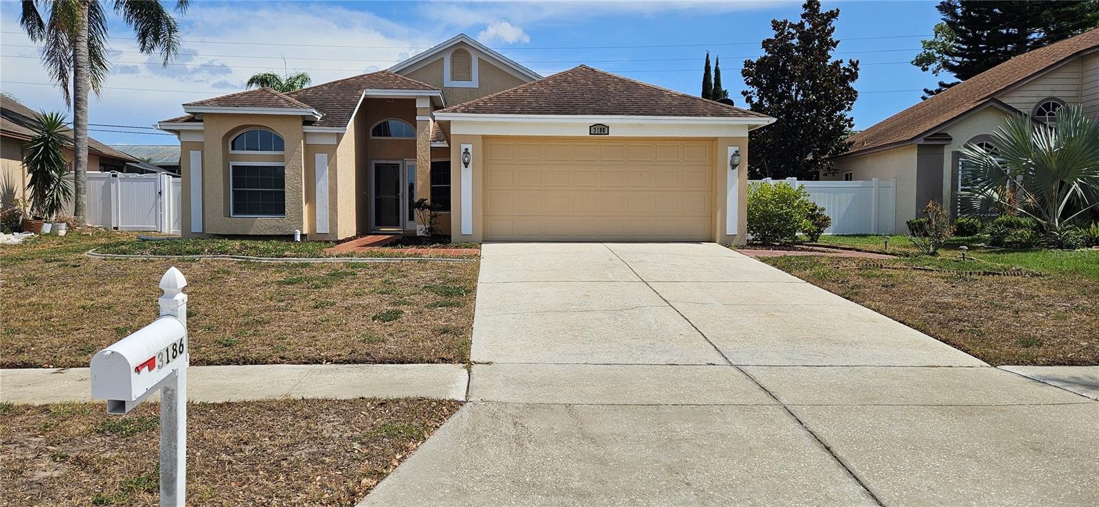 3186 Bentley Dr photo 1