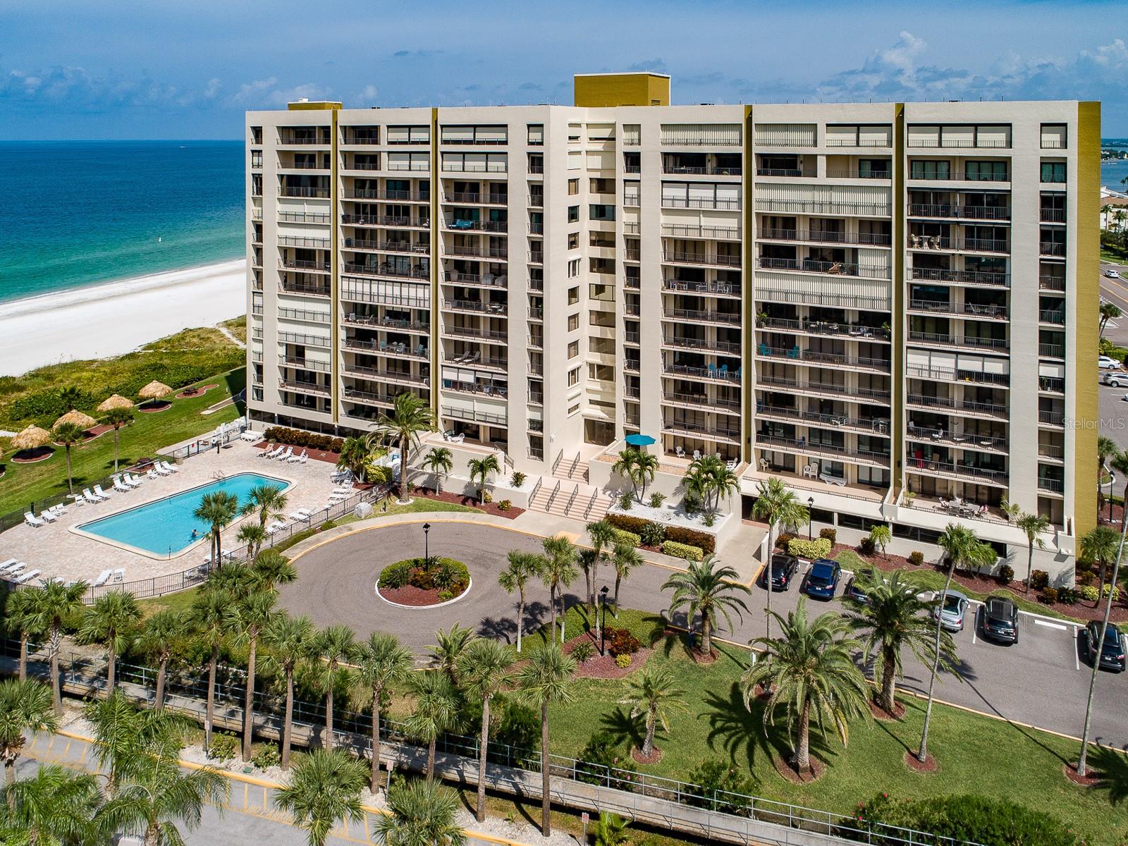 1480 Gulf Blvd #607 photo 1