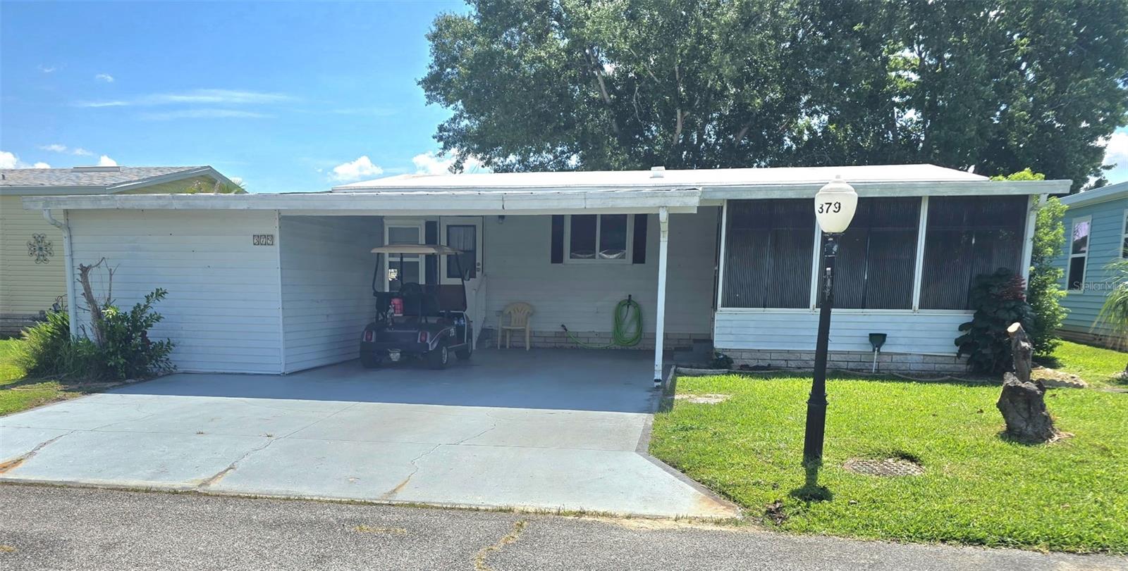 379 Townbridge Dr photo 1