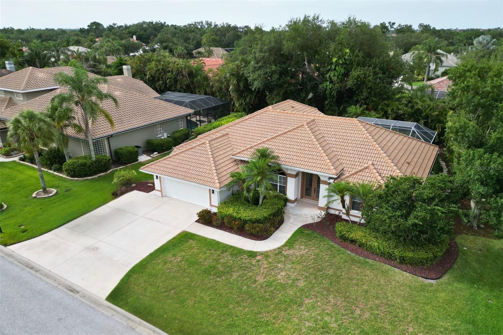 4824 Hanging Moss Ln