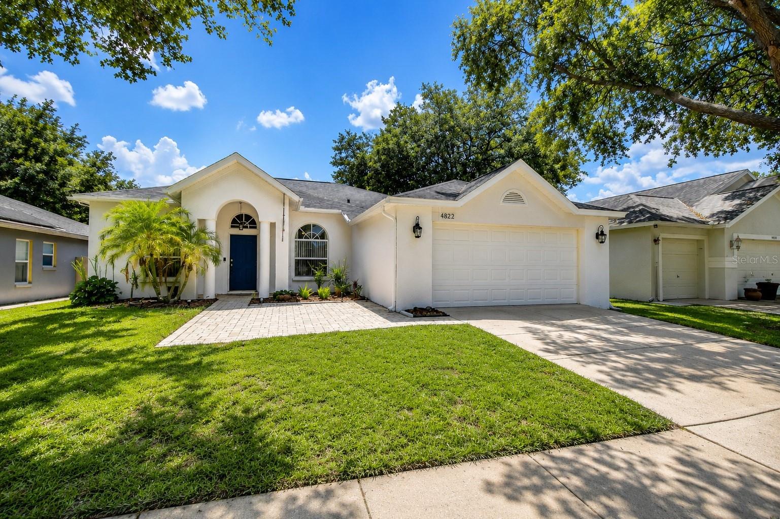 4822 Portobello Cir photo 1