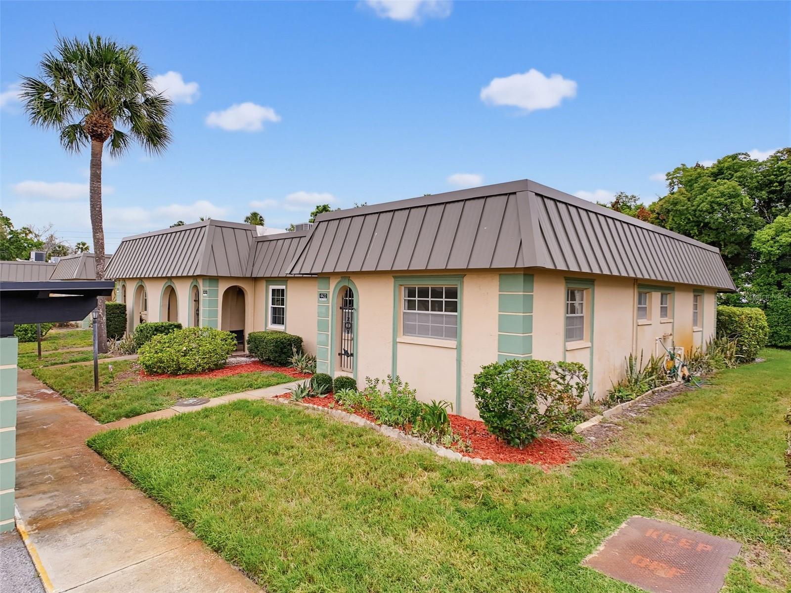4422 Sunstate Dr