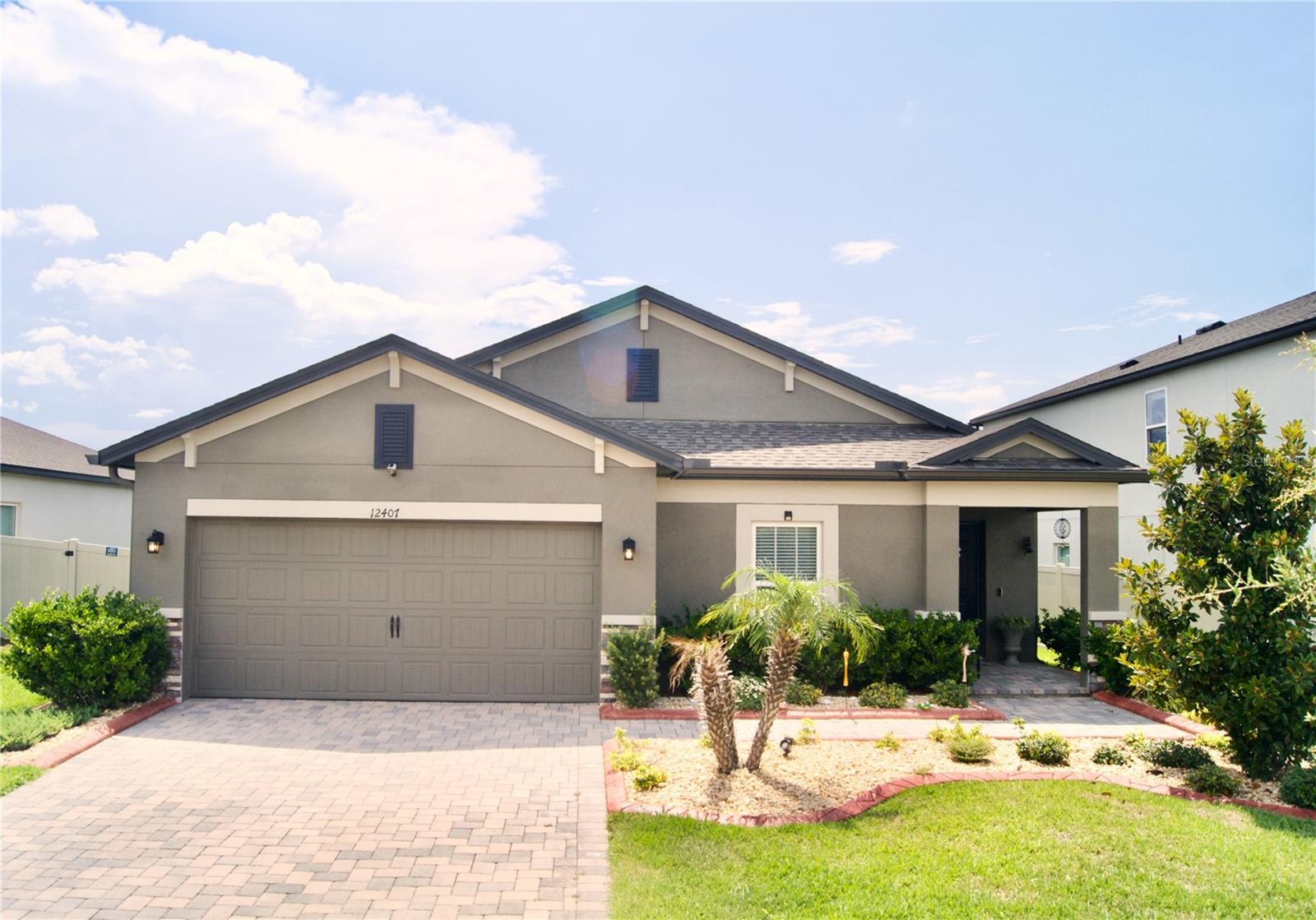 12407 Hilltop Farms Dr photo 1