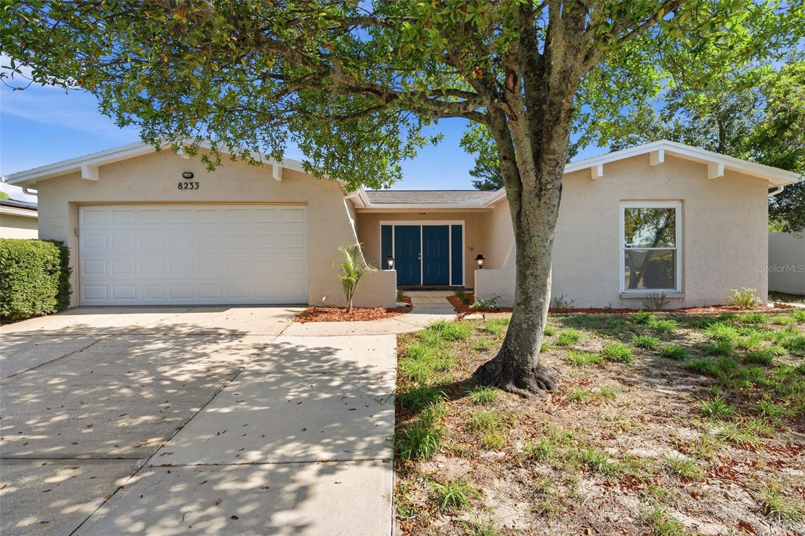 8233 Redfield Dr photo 1