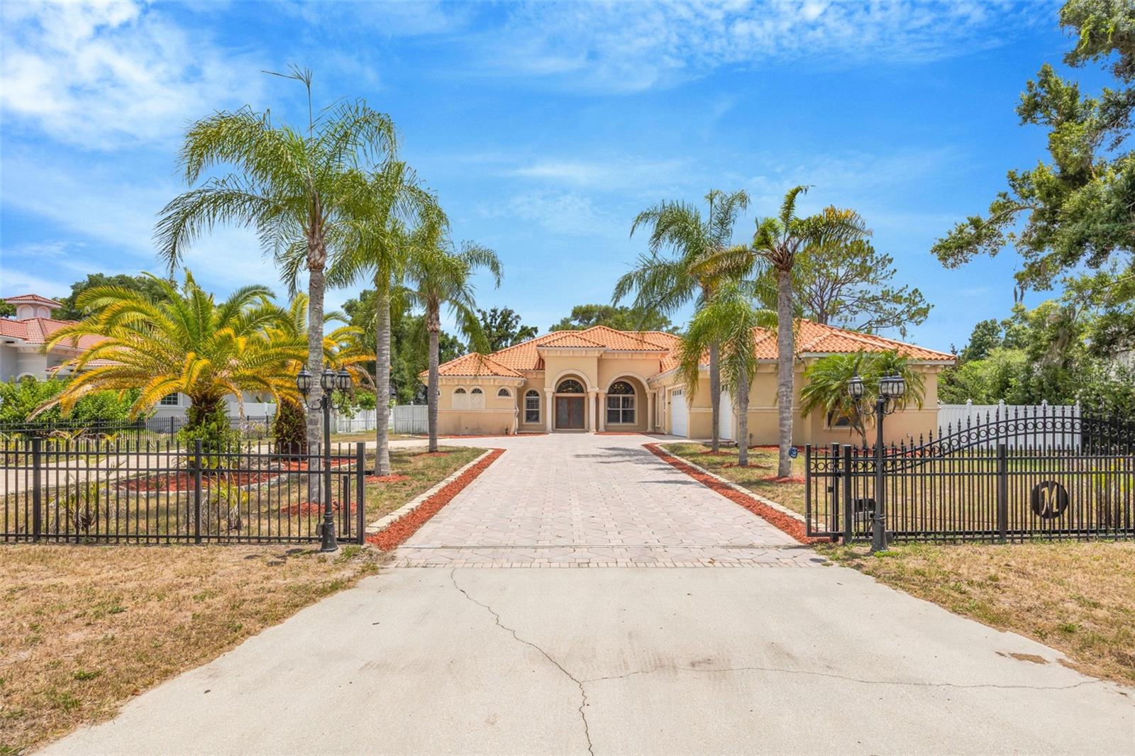 8610 Vivian Bass Way