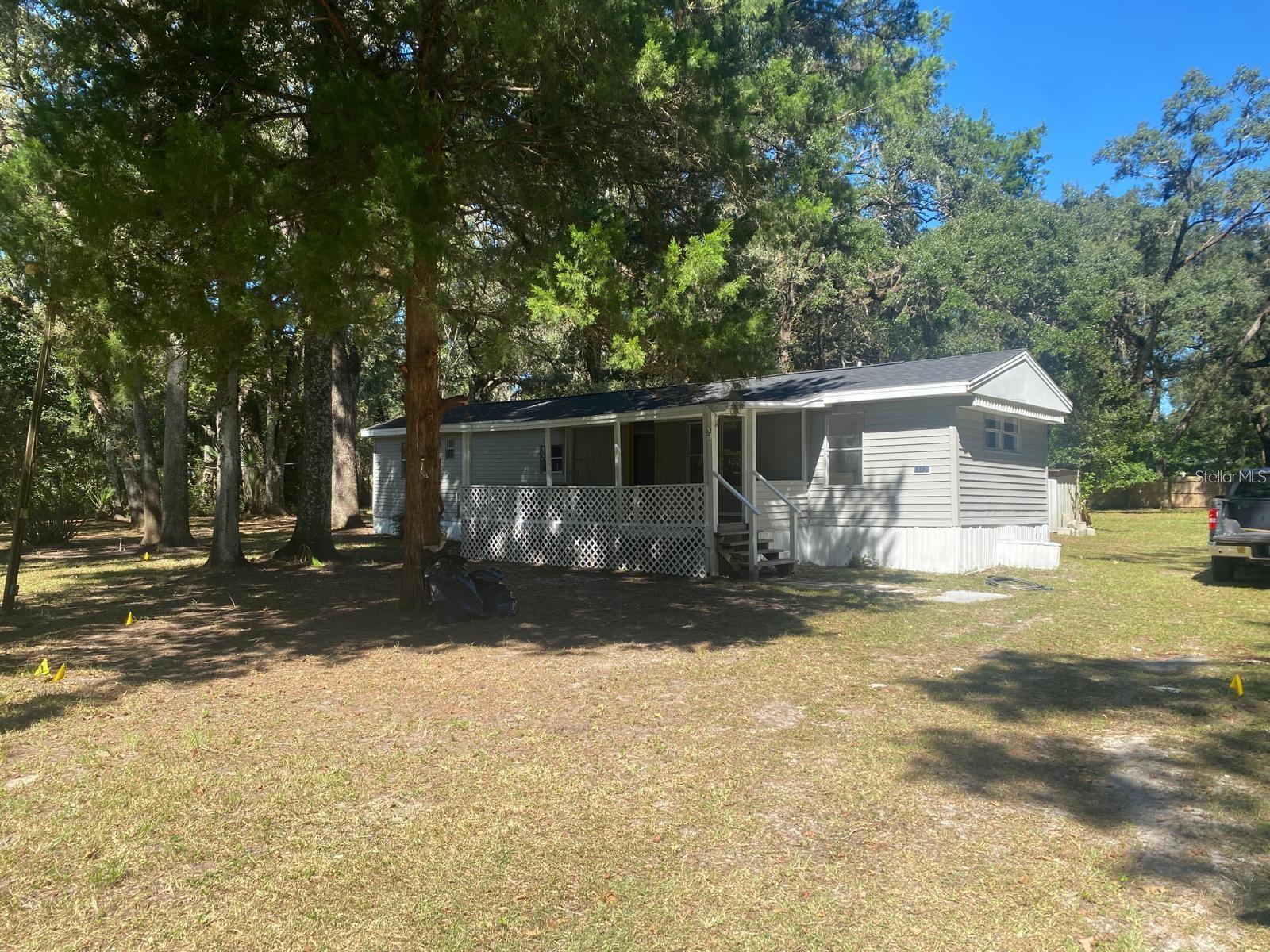 19429 McCloy Cir photo 1