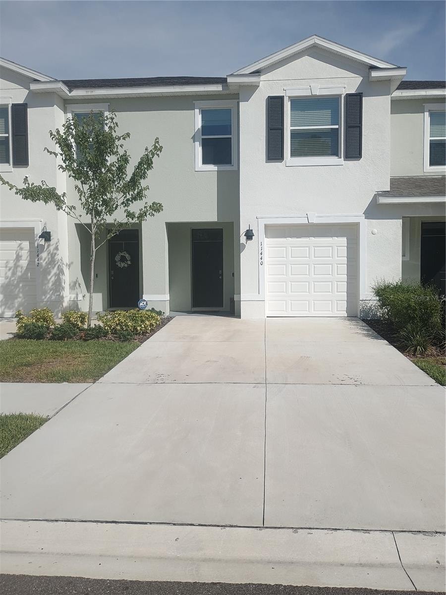 11440 Crescent Deer Dr photo 1