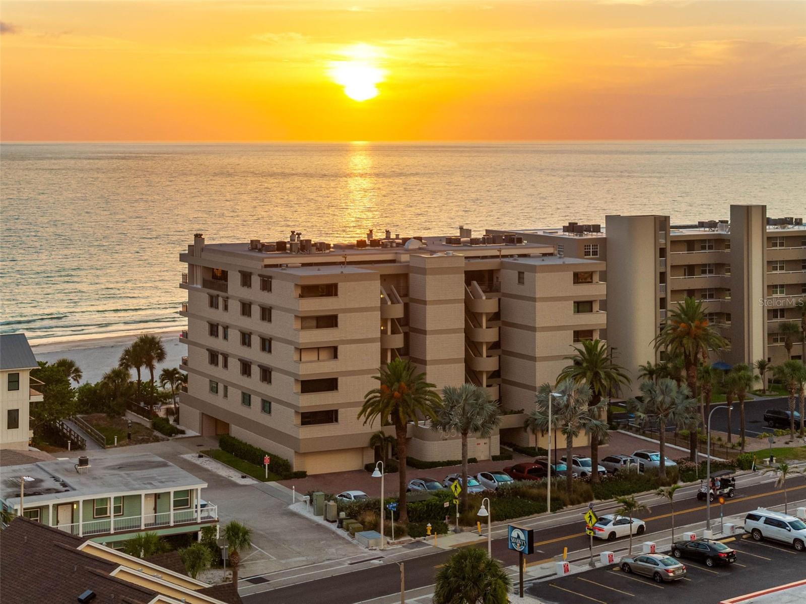 19700 Gulf Blvd #403 photo 1