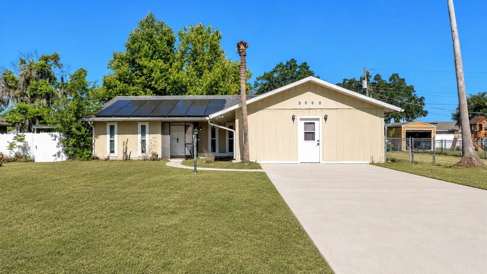 5060 Starling Dr