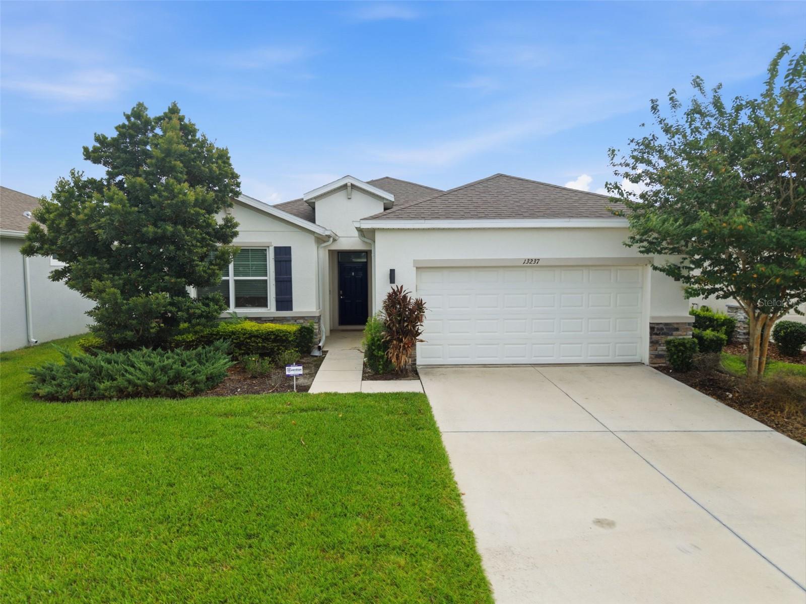 13237 Waterleaf Garden Cir photo 1