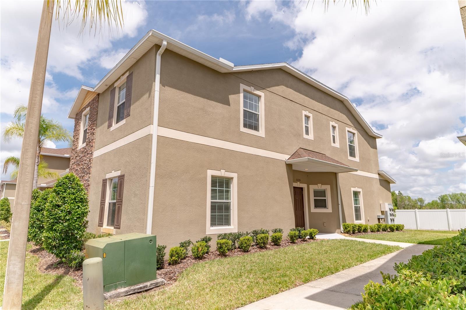 31235 Claridge Pl
