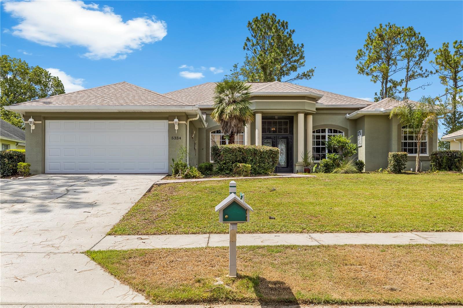 5334 Legend Hills Ln photo 1