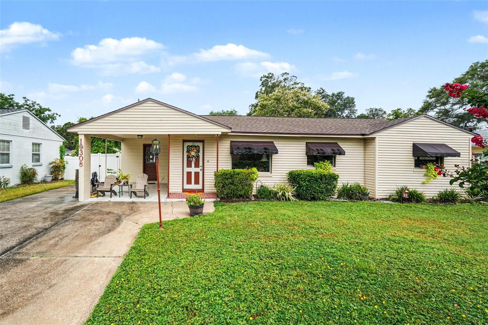 10308 N Oakleaf Ave photo 1