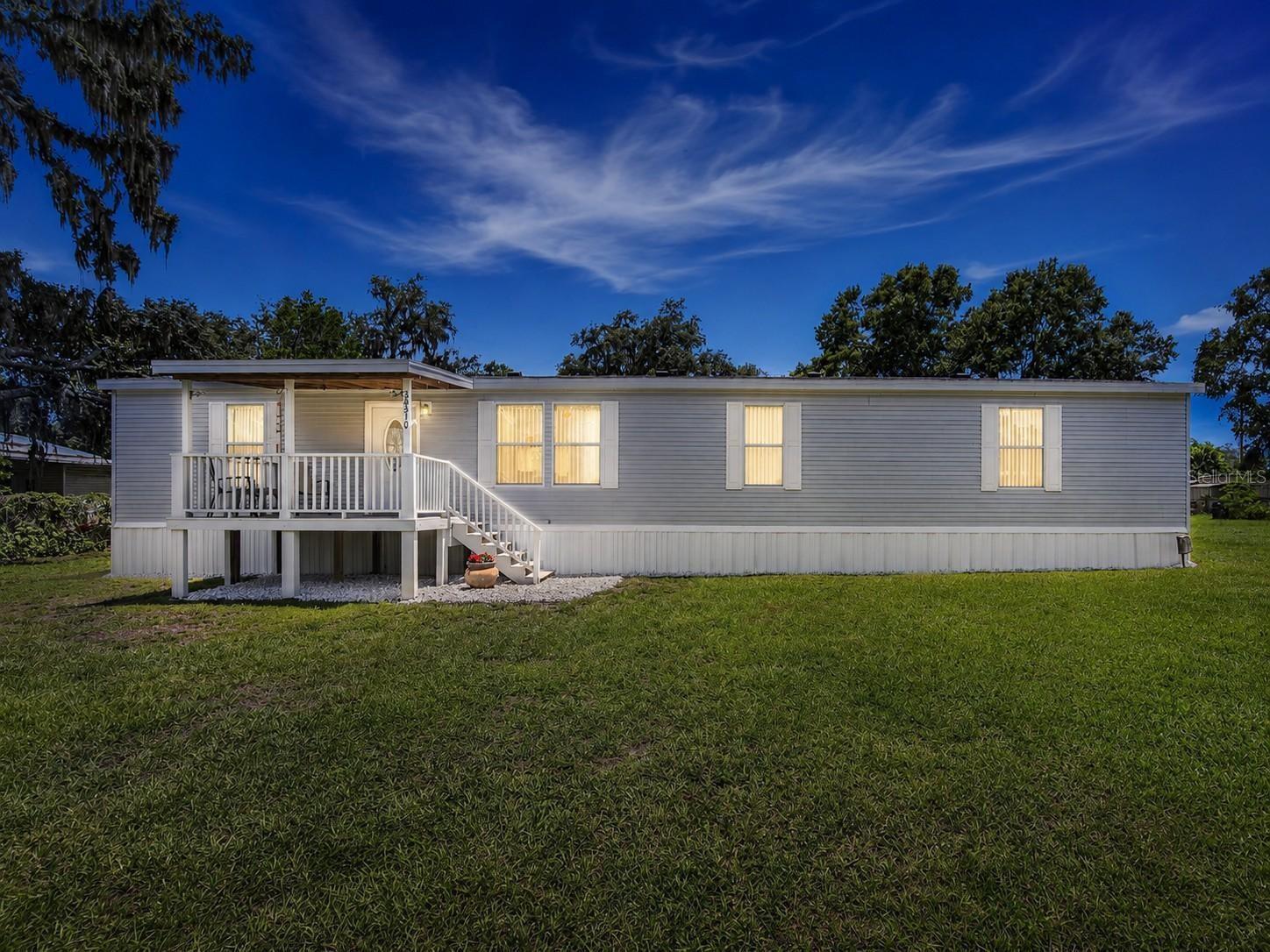 38310 Pear CT photo 1