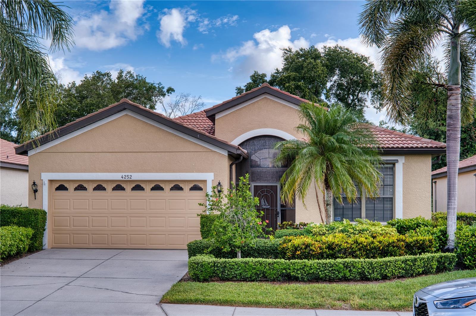 4252 MacKay Falls Ter