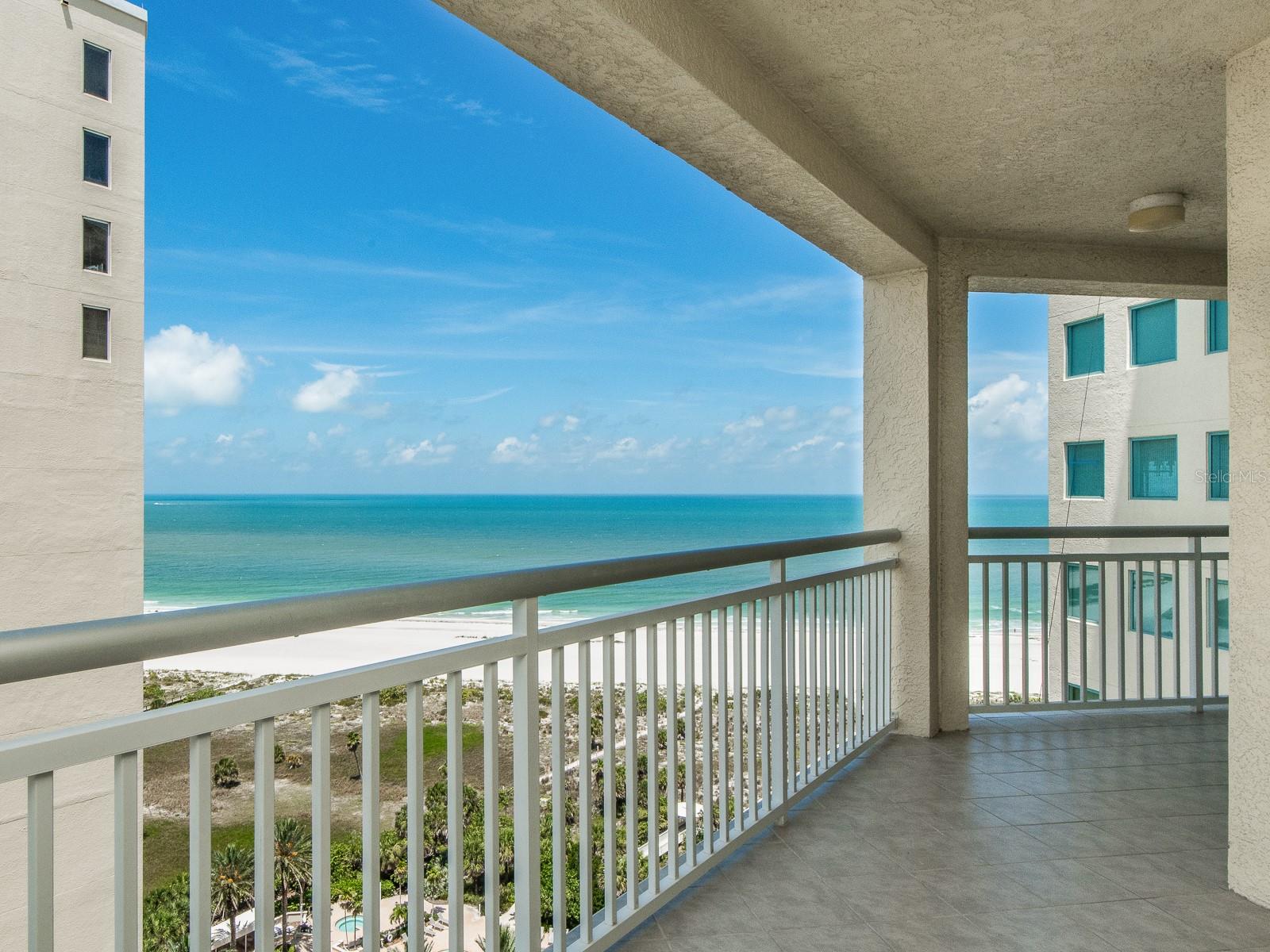 1180 Gulf Blvd #1703 photo 1
